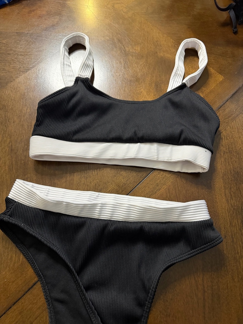 Black & White Ribbed Bikini Set - Women Swim
